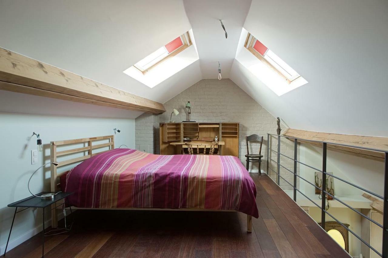 B&B La Chambre De Plume Schaerbeek ภายนอก รูปภาพ